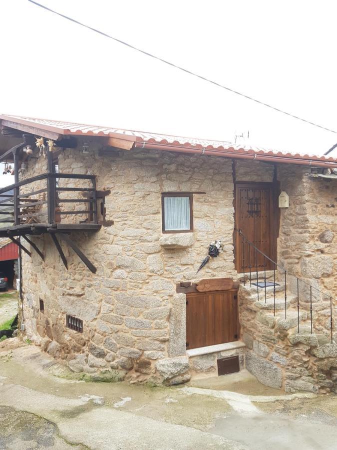 A Paragueria Sas de Penelas Екстериор снимка